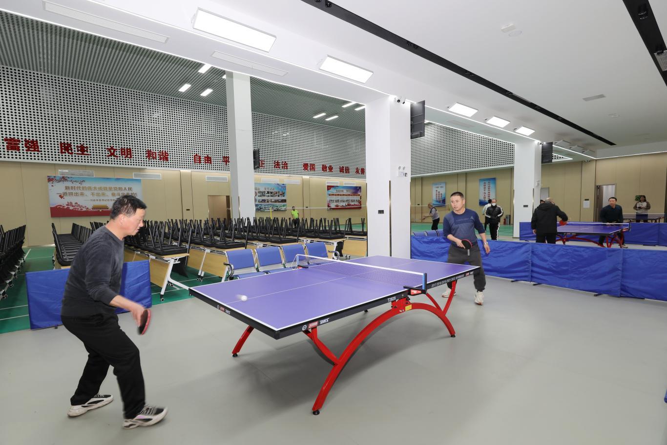 銅川礦業(yè)公司下石節(jié)煤礦文化活動中心。